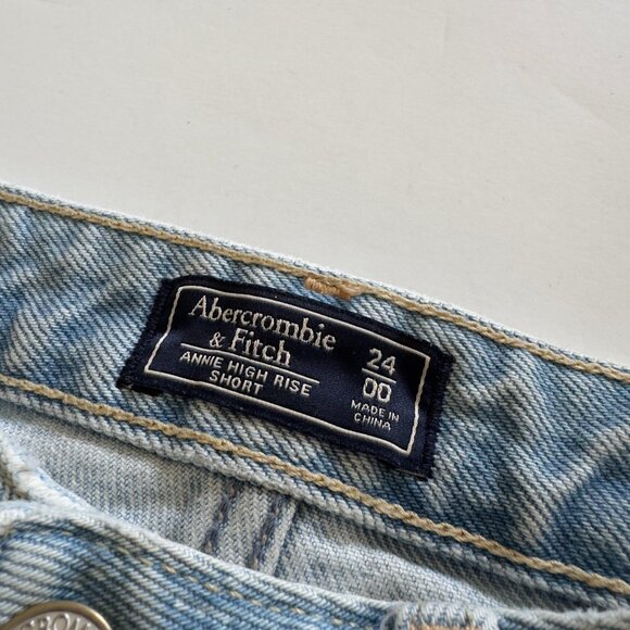 Abercrombie & Fitch Annie High Rise Shorts Light Wash - Picture 5 of 5